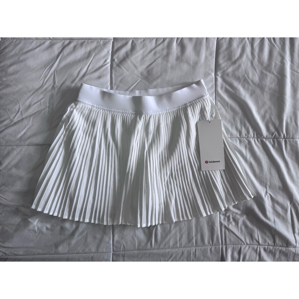 Lululemon Athletica White Pleated Skort